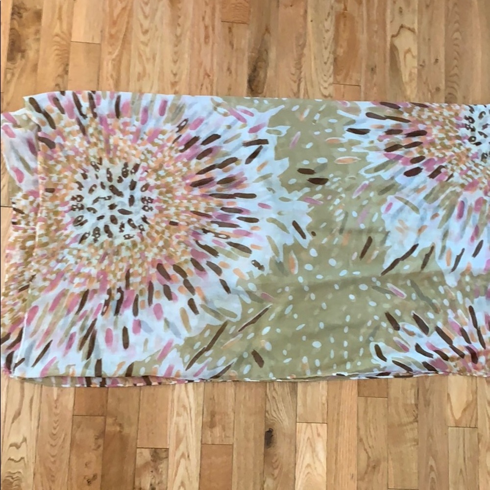 Abstract Scarf - Picture 2 of 2